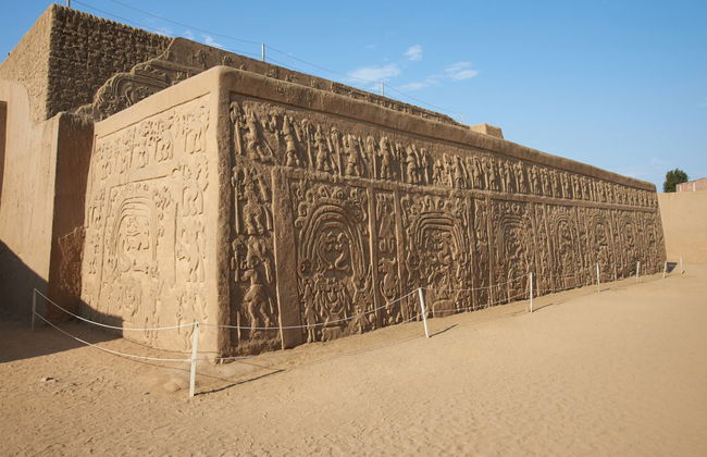 Tour de las culturas chimú y moche + Espectáculo de marinera - Foto 1