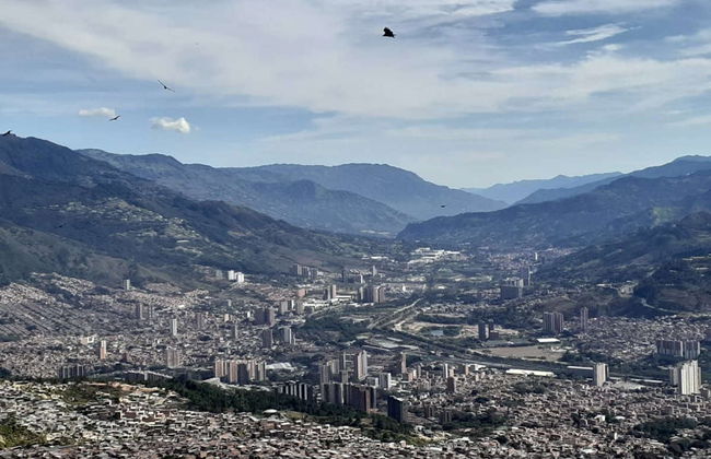 Vuelo en parapente por Medellín - Foto 4