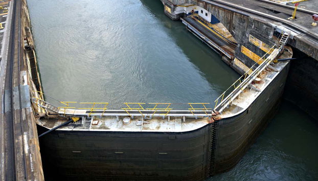 Excursión al canal de Panamá con visita a las esclusas de Agua Clara - Foto 5