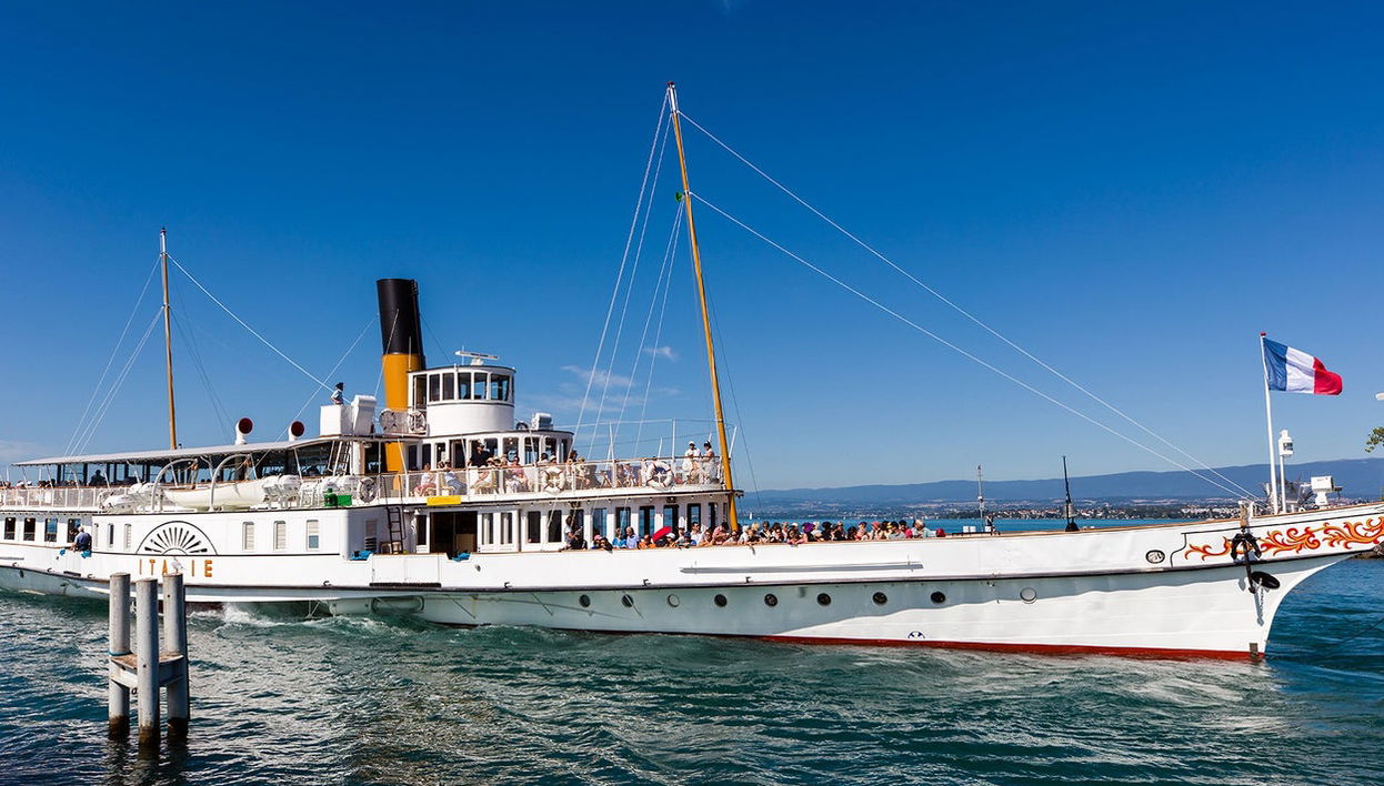 Lake Geneva Boat Ride - Foto 1