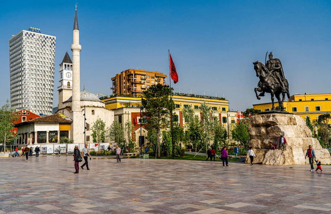Tirana Walking Tour - Foto 4