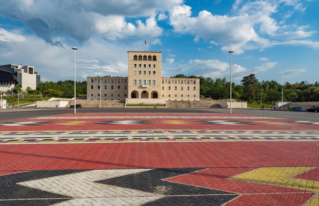 Tirana Walking Tour - Foto 6