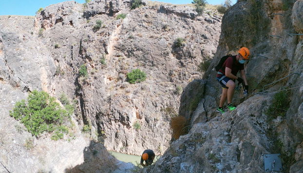 Via Ferrata in the Almadenes Gorge - Foto 2