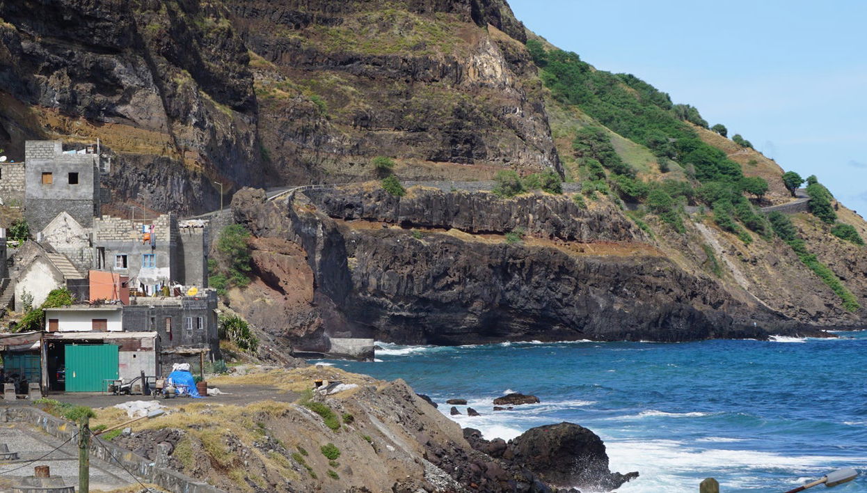 Pinhao, Lombo Branco & Sinagoga Hike - Foto 1