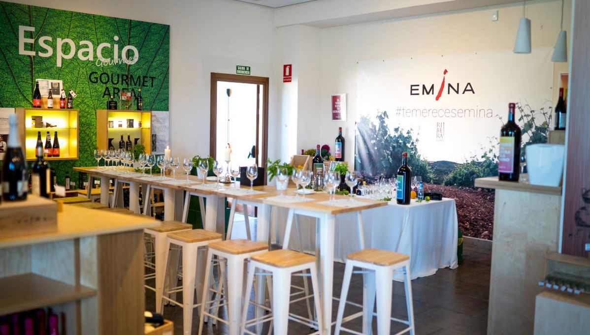 Dégustation de vins et fromages au Musée du vin Emina - Photo 1