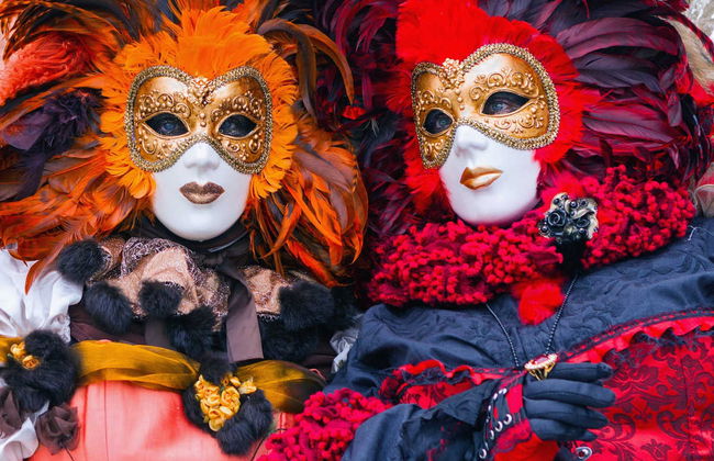 Festa de carnaval no Galeão Veneziano - Foto 4
