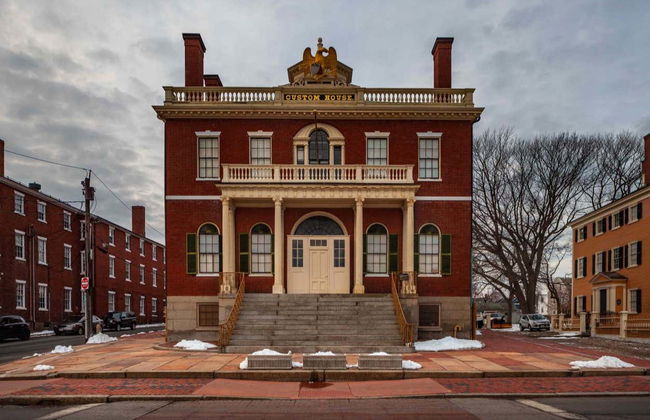 Ferry a Provincetown o Salem - Foto 8