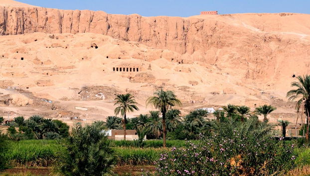 Valley of the Kings and Queens, Colossus & Hatshepsut Tour - Photo 2