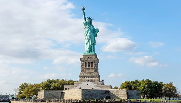 New York City Speedboat Tour - Photo 3