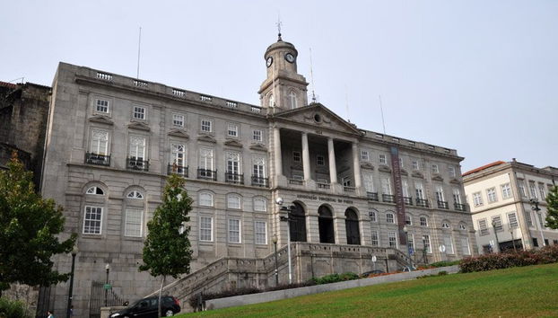 Guided Tour of Porto and Wine Cellars - Foto 2