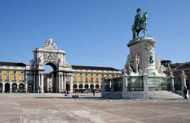 Giro in barca tradizionale a Lisbona - Foto 5