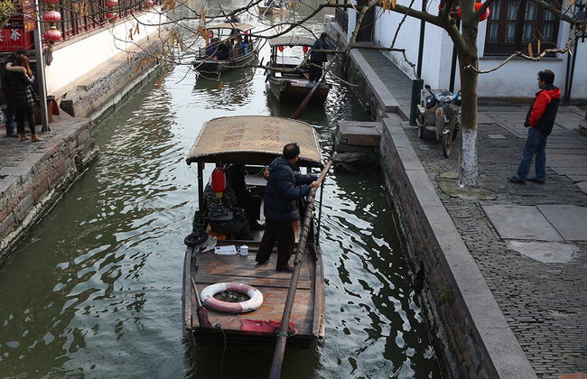 Excursión al pueblo de agua de Zhujiajiao, Templo del Buda de Jade y Tianzifang - Foto 4