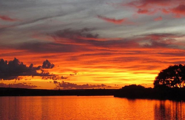Cruzeiro ao Pôr do Sol no Rio Zambeze - Foto 3