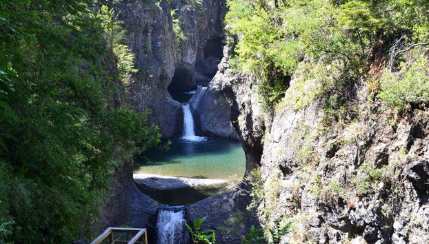 Maule Region 2-Day Tour: Inverted Waterfall, Siete Tazas National Park & Muela del Diablo - Foto 4