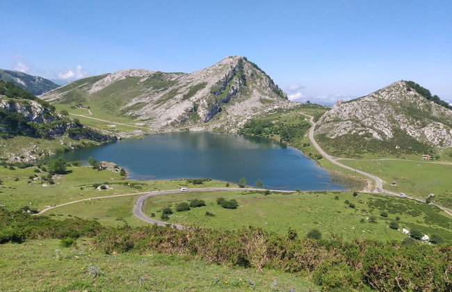 Excursión a los lagos de Covadonga y Cangas de Onís - Foto 4