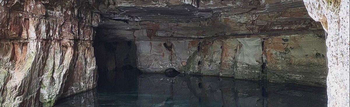 Aroe Jari Cavern & Lagoa Azul Cave Hiking Tour - Photo 1