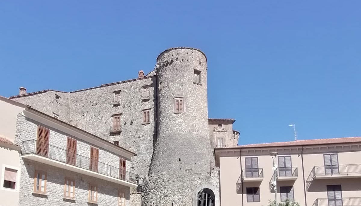 Visita guidata del Castello di Roccadaspide - Foto 1