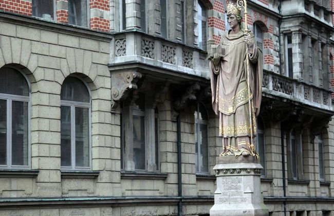 Discover Hamburg - Walking Tour - Photo 3