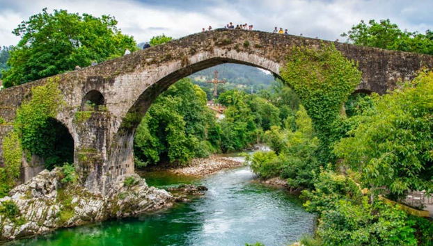 Excursión a los lagos de Covadonga y Cangas de Onís - Foto 5