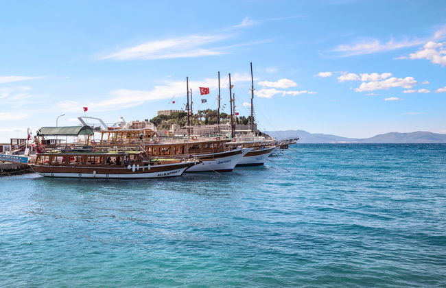 Giro in barca lungo la costa di Kusadasi - Foto 7