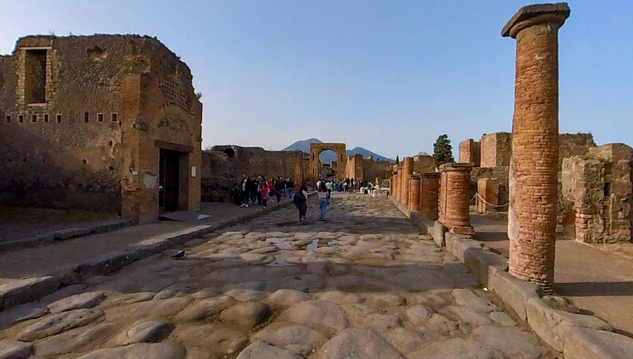 Pompeii & Vesuvius Day Trip - Foto 1