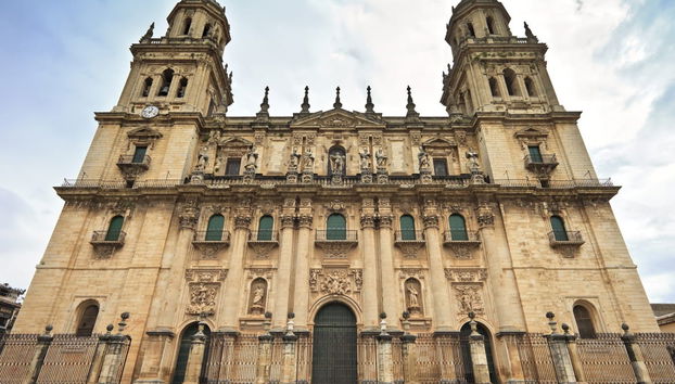 Jaen Cathedral Guided Tour - Photo 2