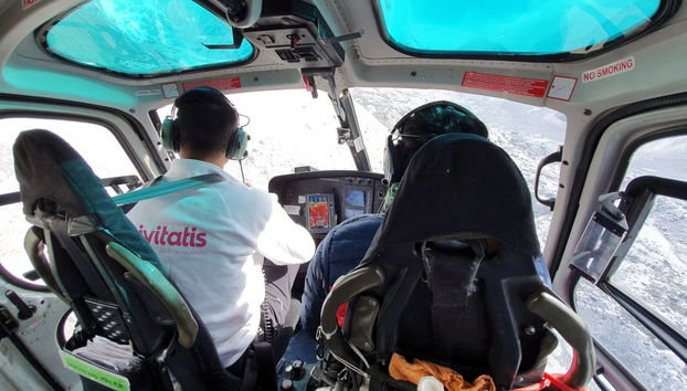 Everest Base Camp Helicopter Tour - Photo 4