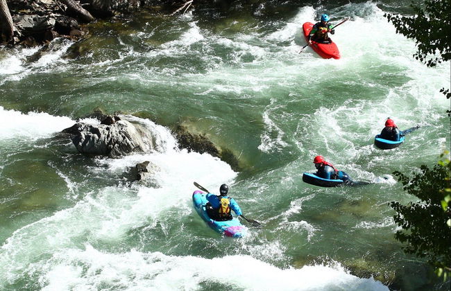 Noguera Pallaresa River Hydrospeeding - Photo 4