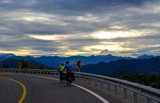 Carretera Austral Norte 11-Day Bike Tour - Foto 6