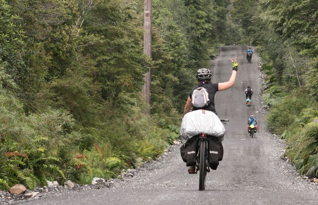 Carretera Austral Norte 11-Day Bike Tour - Foto 3