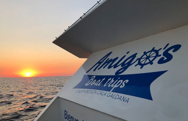 Paseo en barco al atardecer desde Cala’n Bosch - Foto 2