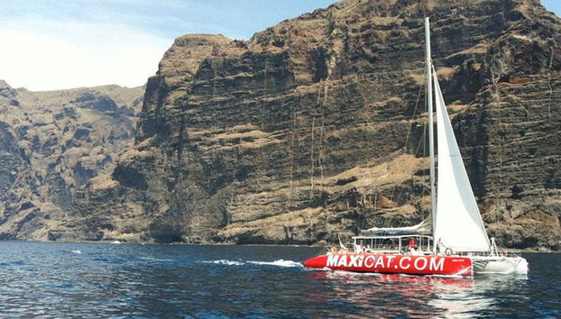 Paseo en catamarán por Los Gigantes, Costa Adeje y Masca - Foto 2