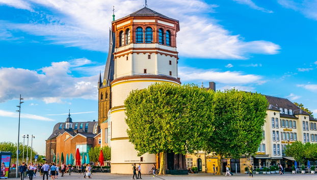Private Tour of Düsseldorf + Maritime Museum - Foto 3