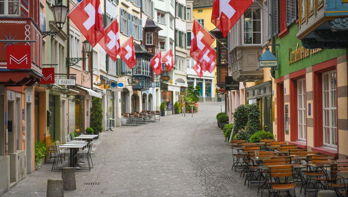 Tour privato di Zurigo - Foto 1