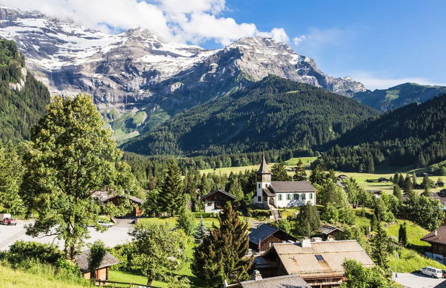 Excursion aux Diablerets et à Montreux + Téléphérique Glacier 3000 - Photo 1