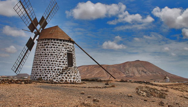 Excursión a La Oliva, Betancuria y dunas de Corralejo - Foto 2