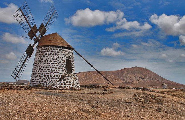 La Oliva, Betancuria and Corralejo Dunes Day Trip - Foto 2