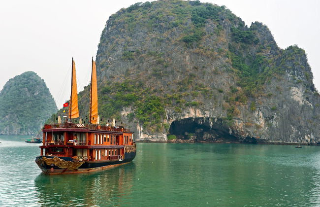 Halong Bay and Lan Ha Bay Trip - Foto 6