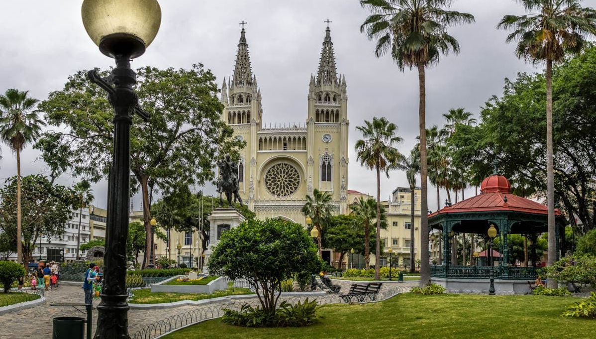 Tour por Guayaquil + Parque Histórico - Foto 1