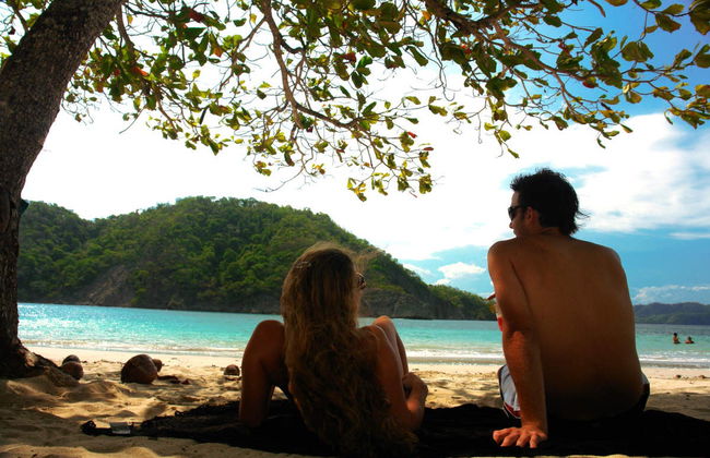 Tortuga Island Catamaran Day Trip - Foto 2