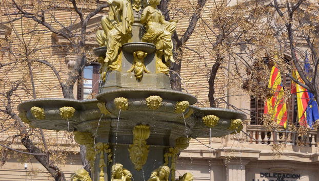Fuente de la plaza de Navarra