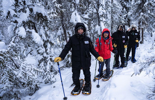 Paseo con raquetas de nieve por Great Slave Lake - Foto 7
