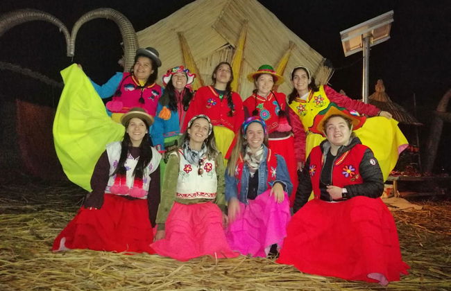 Excursión de 2 días a las islas de los Uros - Foto 2