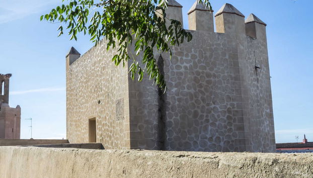 Tour por las murallas de Badajoz y Elvas - Foto 4