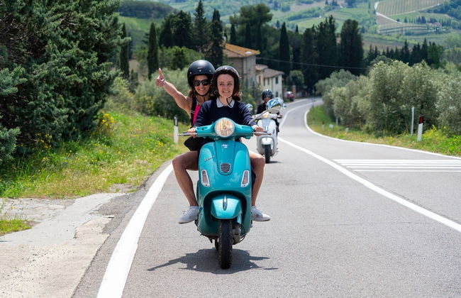 Chianti Vespa Tour - Photo 4