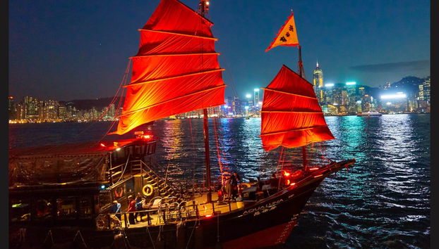 Symphony of Lights Traditional Boat Cruise - Photo 2