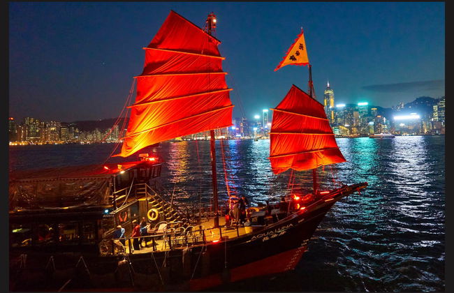 Symphony of Lights Traditional Boat Cruise - Photo 2