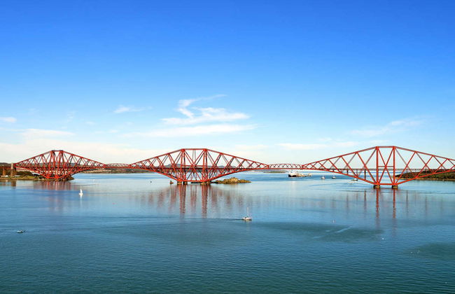 Balade en bateau sous les ponts de Forth - Photo 1