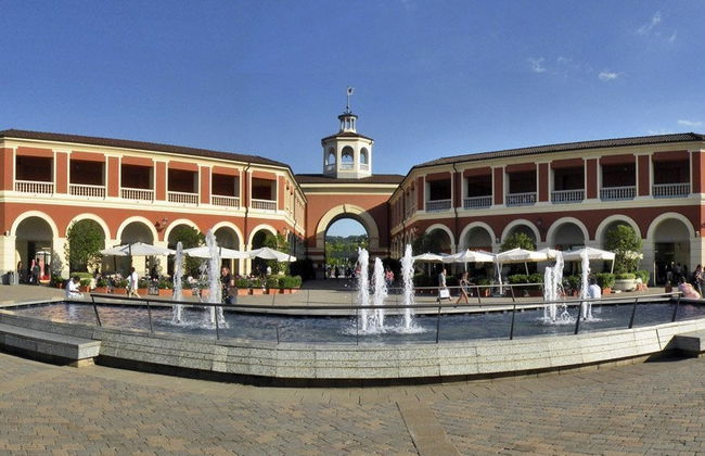 Tour de compras pelos outlets de Serravalle - Foto 1