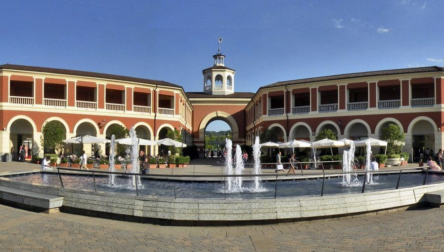 Tour de compras por los outlets de Serravalle - Foto 1